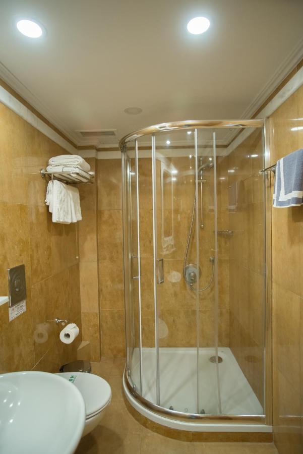 Hotel Byzantino Patras Esterno foto