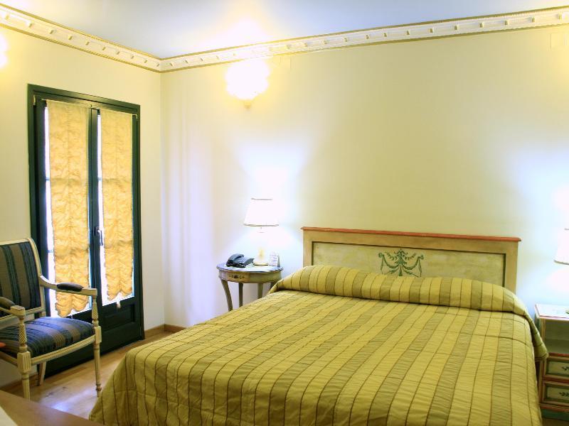 Hotel Byzantino Patras Esterno foto