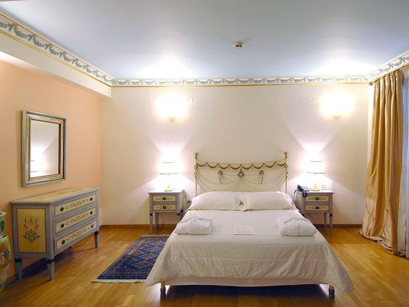 Hotel Byzantino Patras Esterno foto